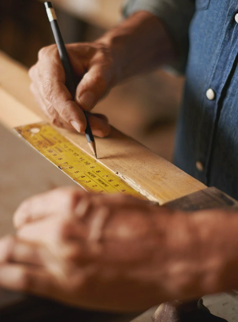 Zaznaczanie długości na&nbsp;desce